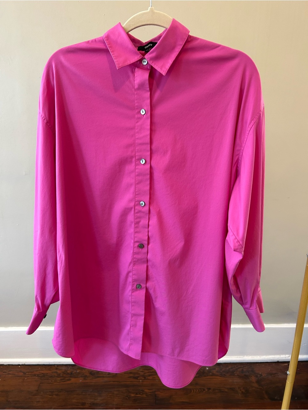 Theory Fuchsia Pink Button-Down Relaxed women’s medium-large Shirt